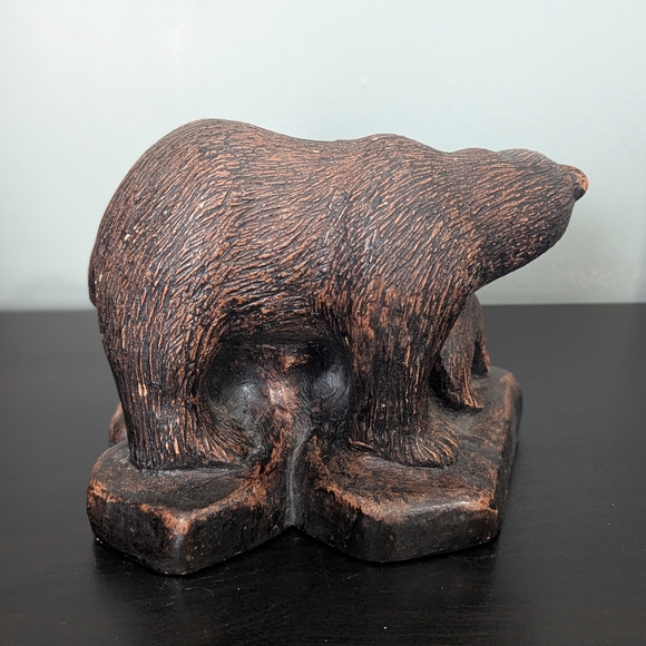 Hand Crafted Bear Family Sculpture - Picture 7 of 15